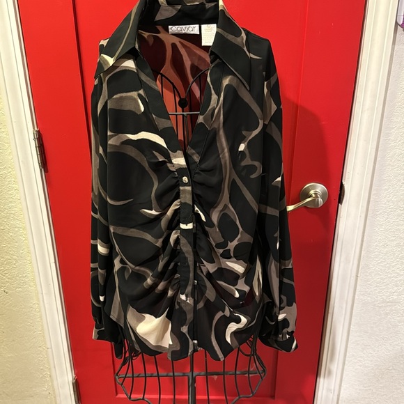 Bundle of 3 blouses - Picture 4 of 9